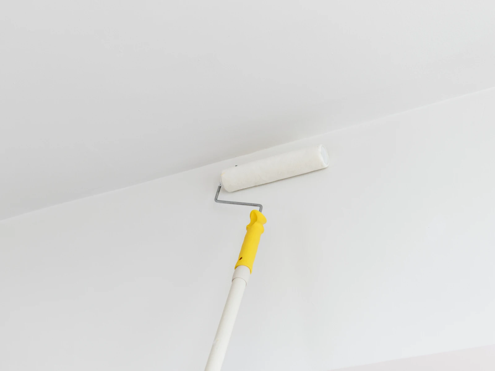 Should ceilings be repainted when decorating